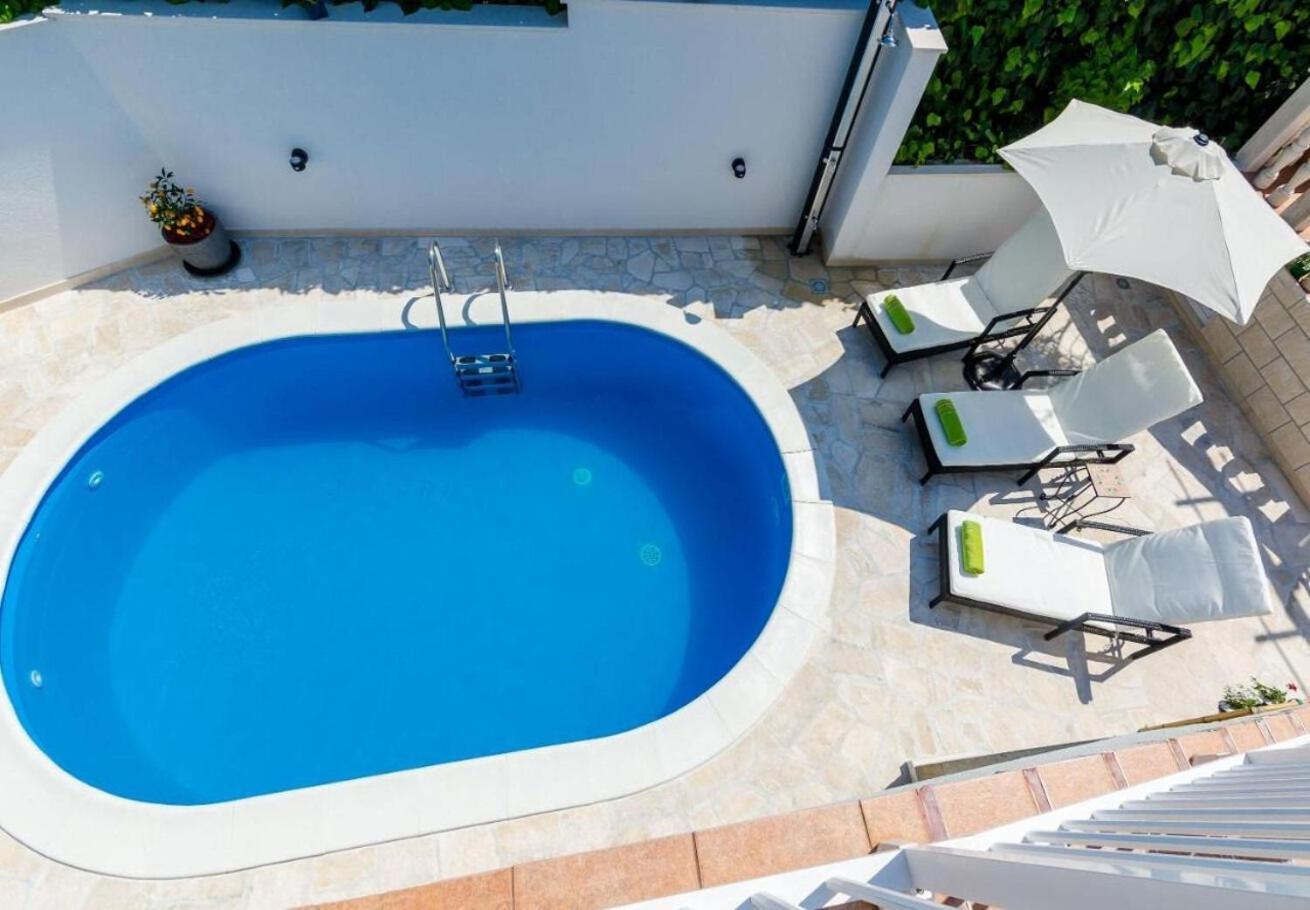 Apartments Ante - With Pool Кавтат Екстериор снимка