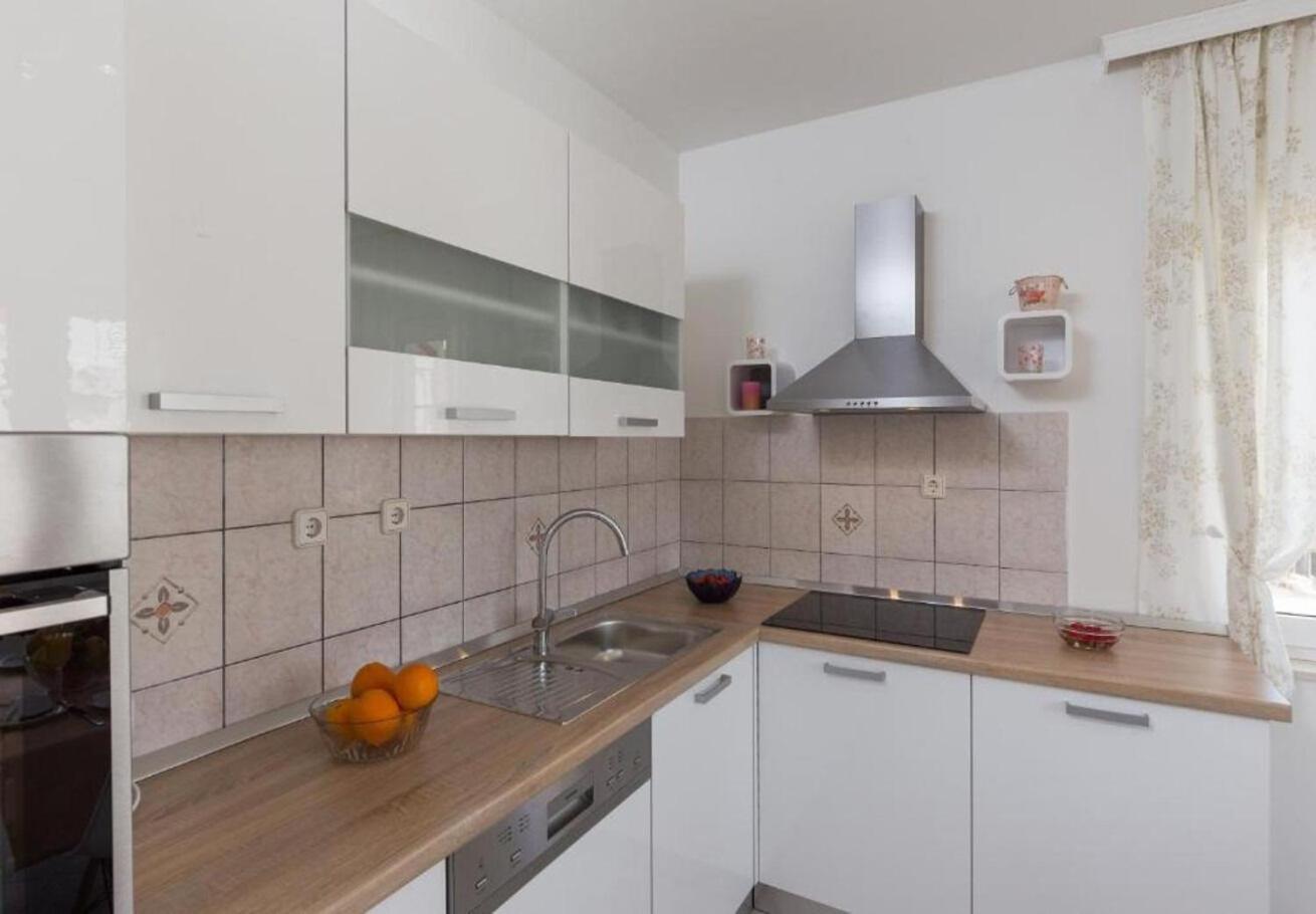 Apartments Ante - With Pool Кавтат Екстериор снимка