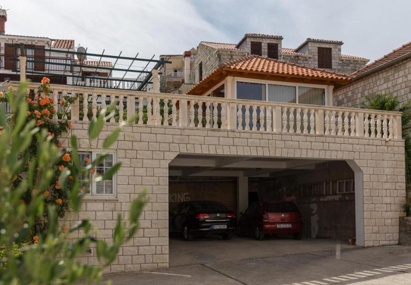 Apartments Ante - With Pool Кавтат Екстериор снимка