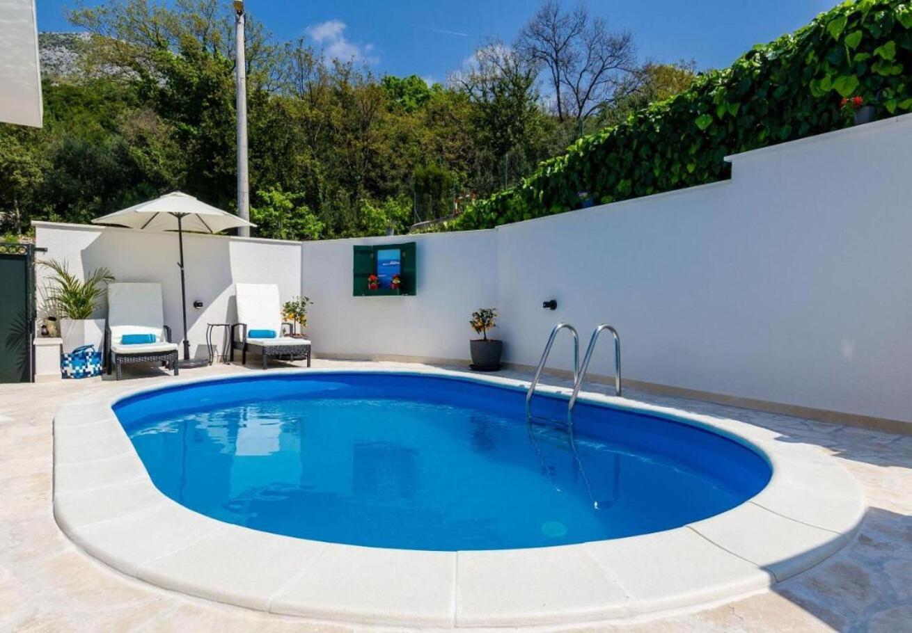 Apartments Ante - With Pool Кавтат Екстериор снимка