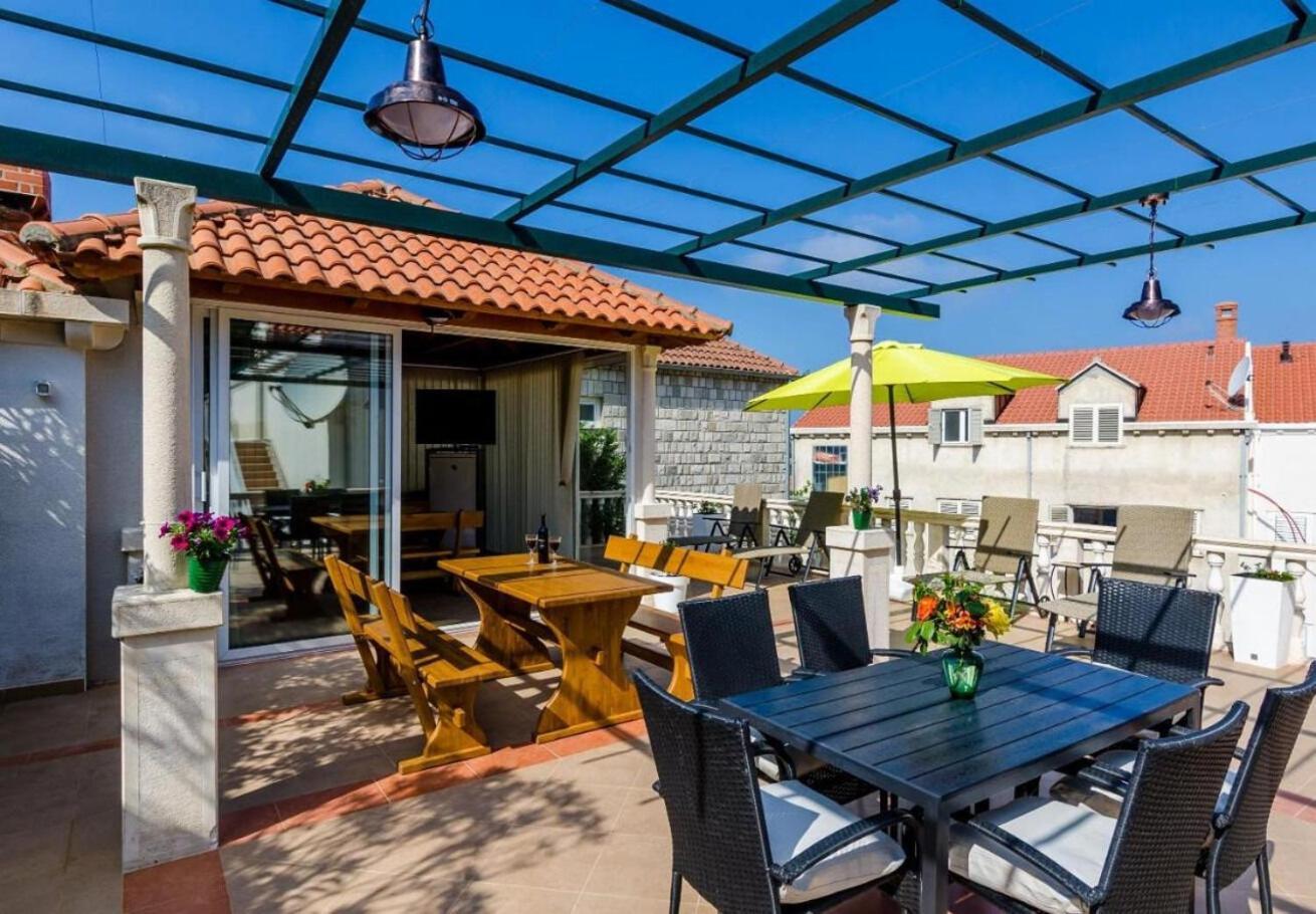 Apartments Ante - With Pool Кавтат Екстериор снимка